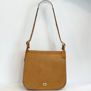 Vintage COACH Stewardess RARE Camel made in New York City late 70s or early 80s